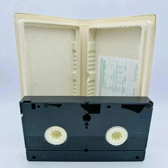 Walt Disney's Blank Check VHS Tape Movie #4071 - Picture 6 of 6